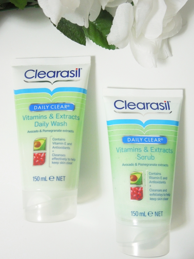 clearasil daily clear vitamins and extracts daily wash and scrub